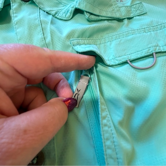 Field & Stream green performance fishing button down vented wicking Size M - Picture 8 of 9